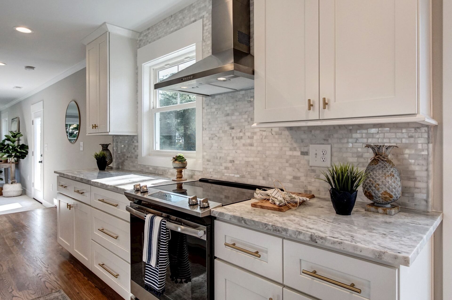 oven kitchen area