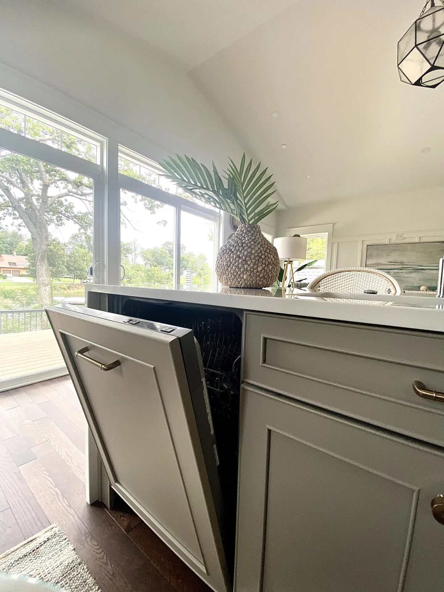 kitchen dishwasher and drawers